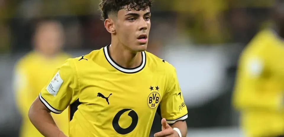 Jugador de Borussia Dortmund en acción durante partido