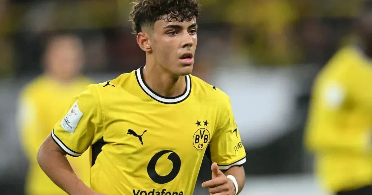 Jugador de Borussia Dortmund en acción durante partido