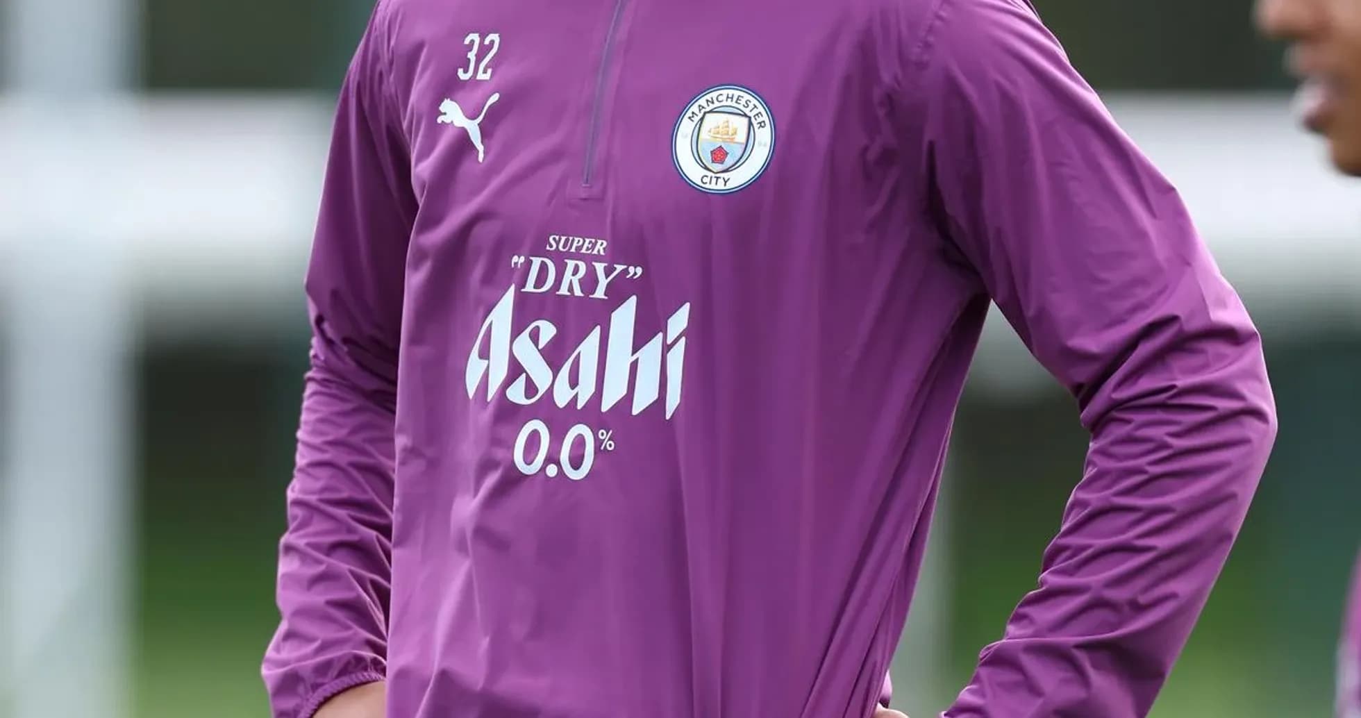 Jugador de Manchester City durante sesión de entrenamiento