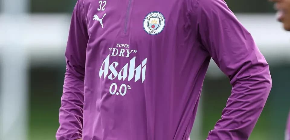 Jugador de Manchester City durante sesión de entrenamiento