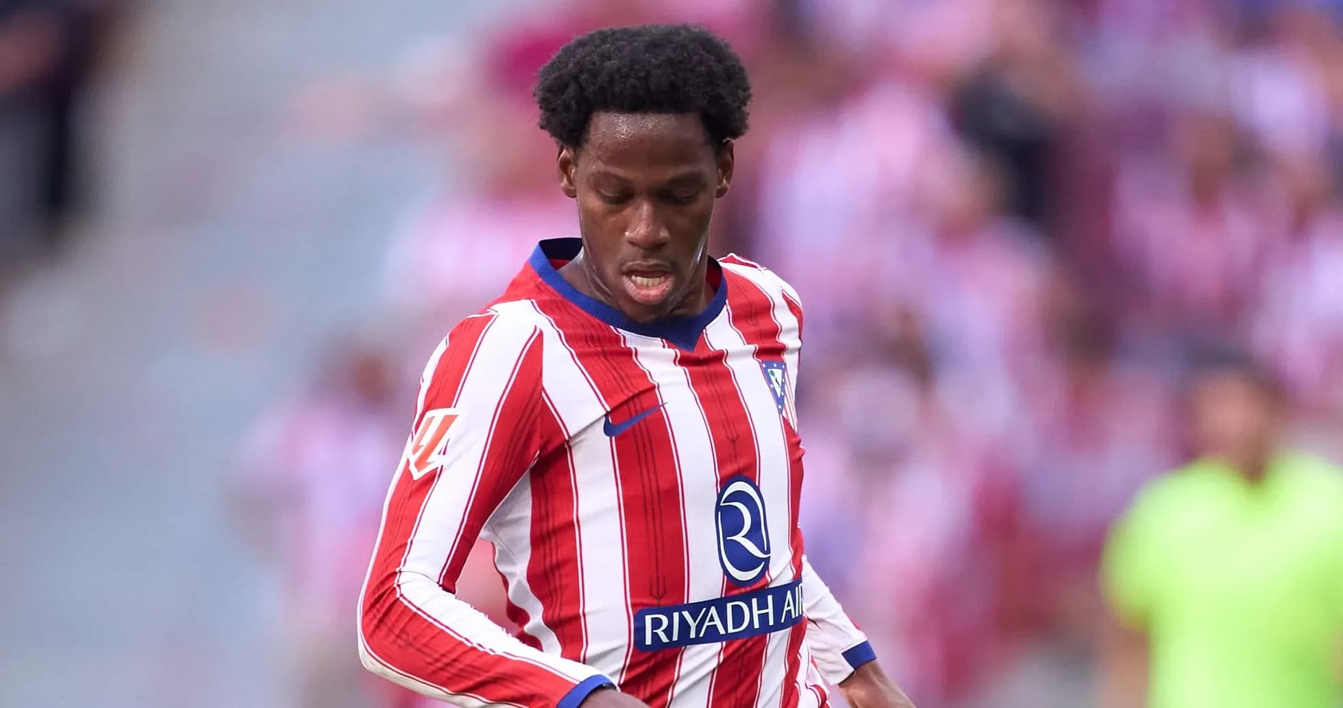 Jugador de Atlético de Madrid en acción durante partido
