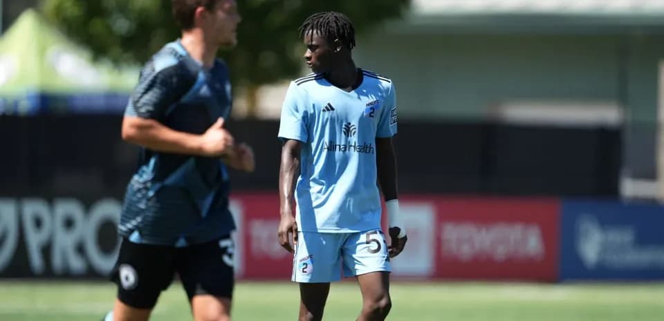 Jugadores de Minnesota United II en el campo