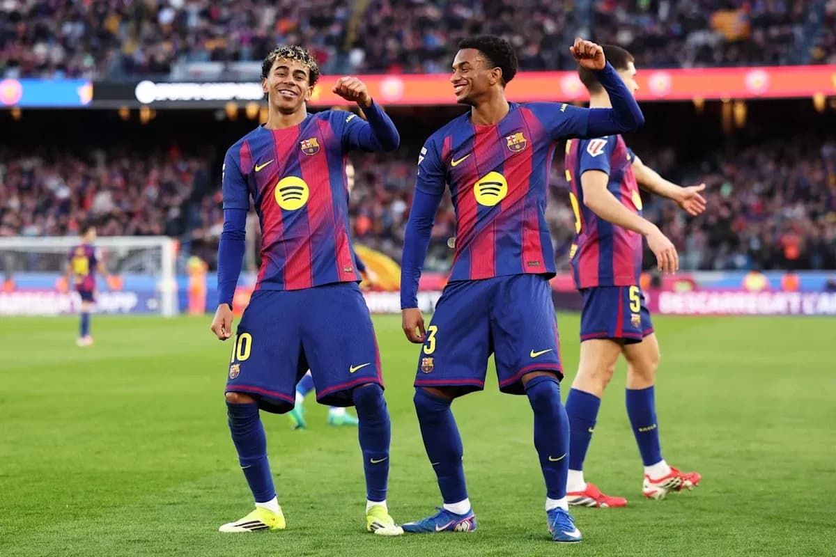 Jugadores del FC Barcelona celebrando un gol