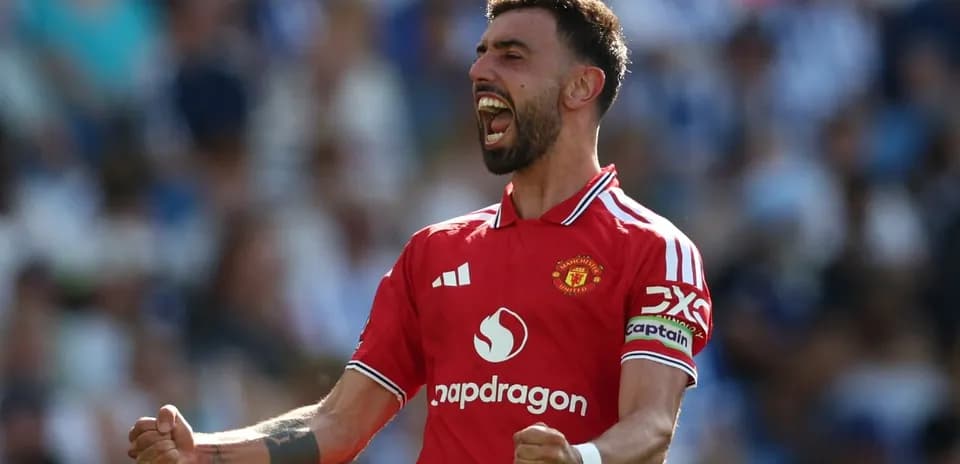 Bruno Fernandes celebrando un gol con entusiasmo