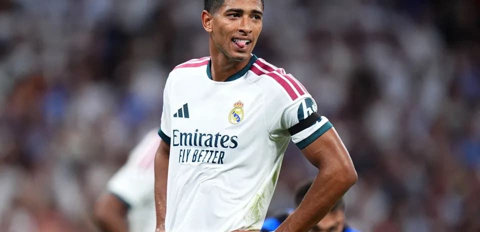 Jugador del Real Madrid en el campo durante partido