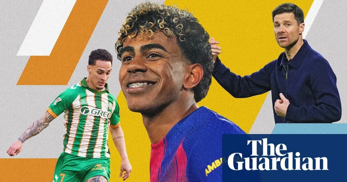 Jugadores de fútbol y entrenador en collage gráfico