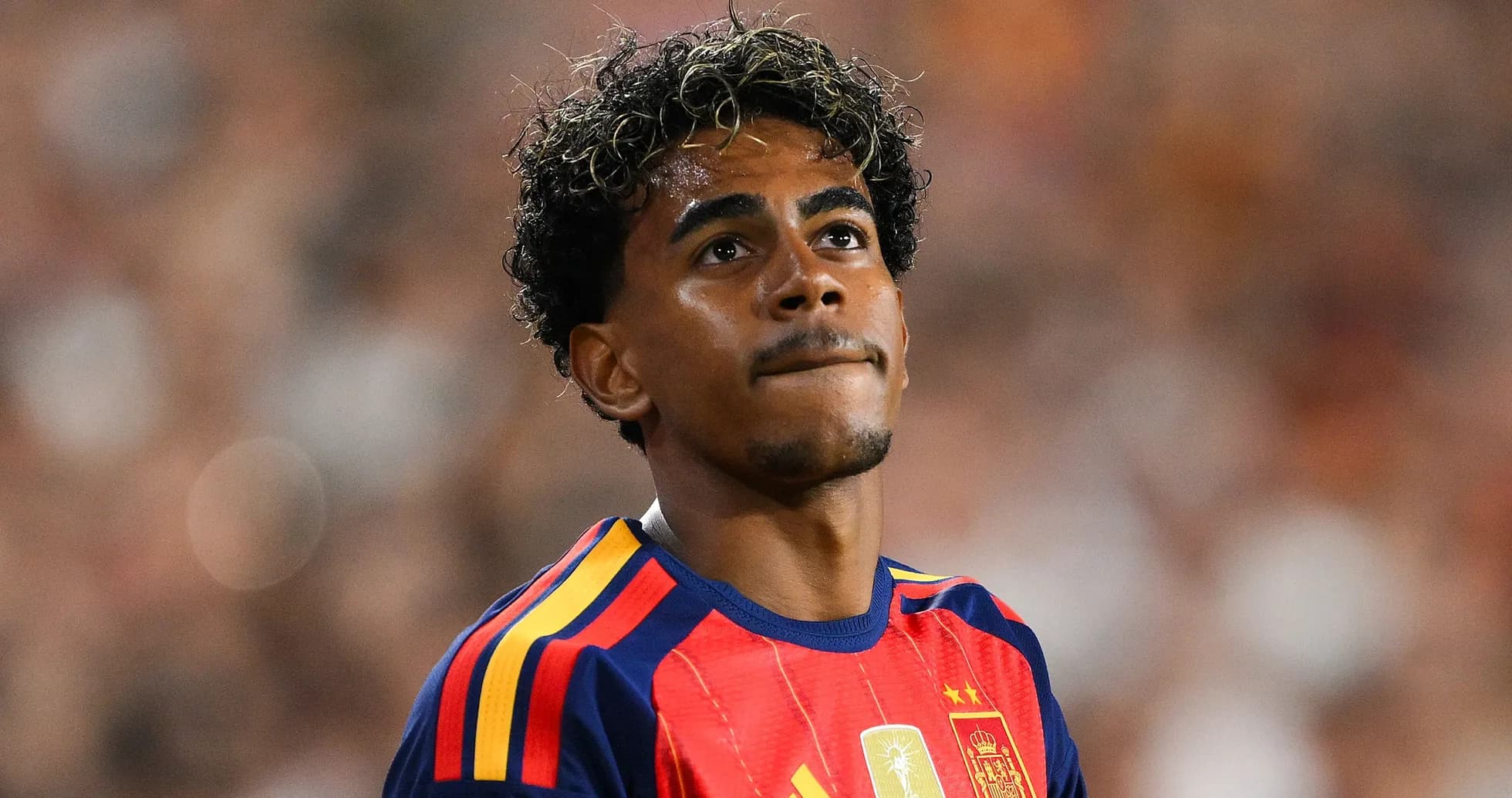 Jugador de España en el campo durante un partido