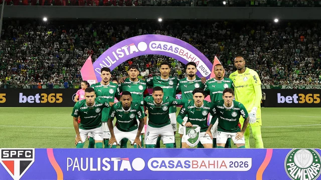 Equipo de Palmeiras posando antes del partido