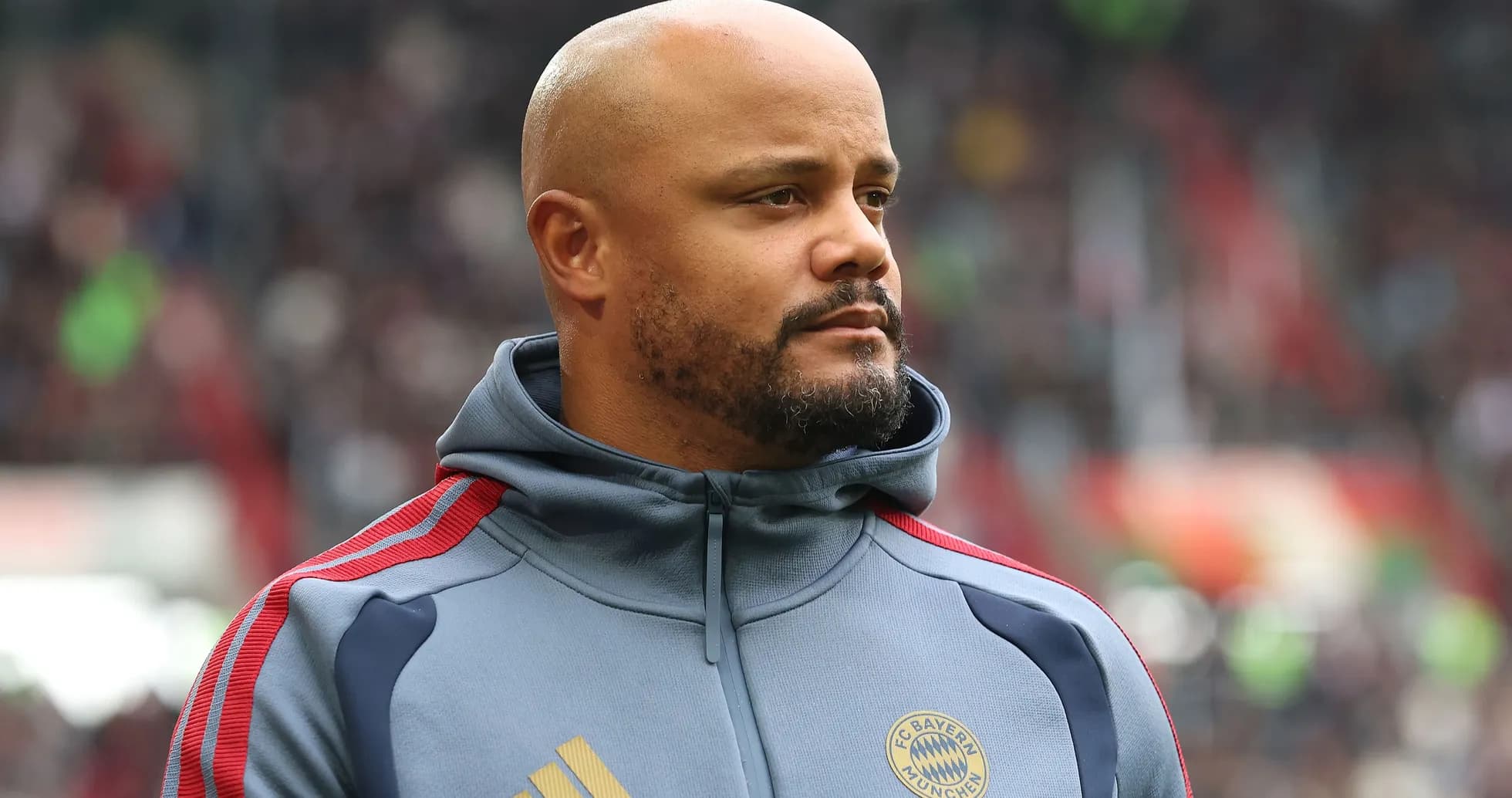 Entrenador de Bayern Múnich en el campo