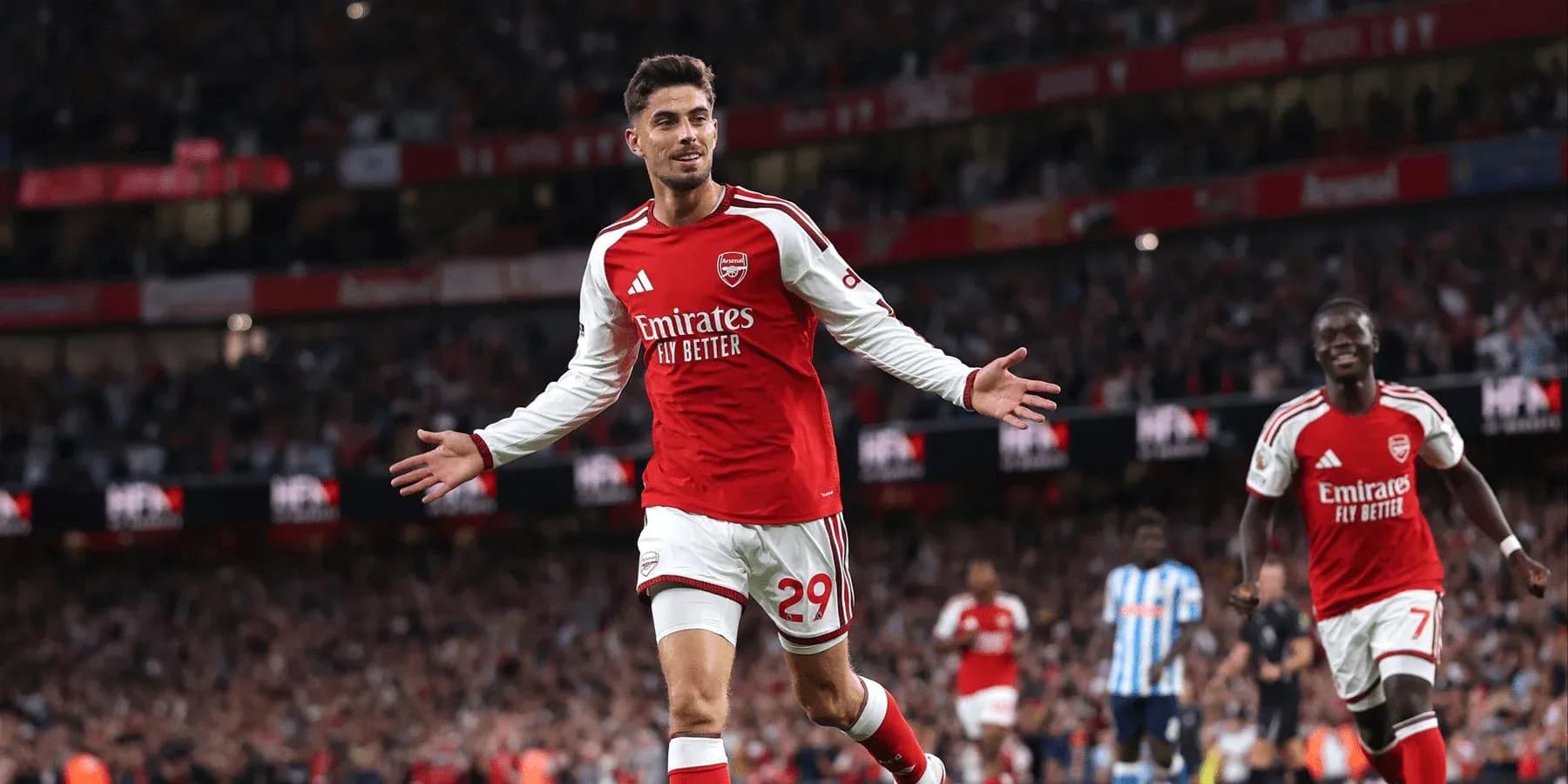 Jugador de Arsenal celebrando un gol