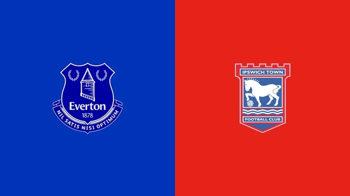 Logos de Everton e Ipswich Town en fondo colorido