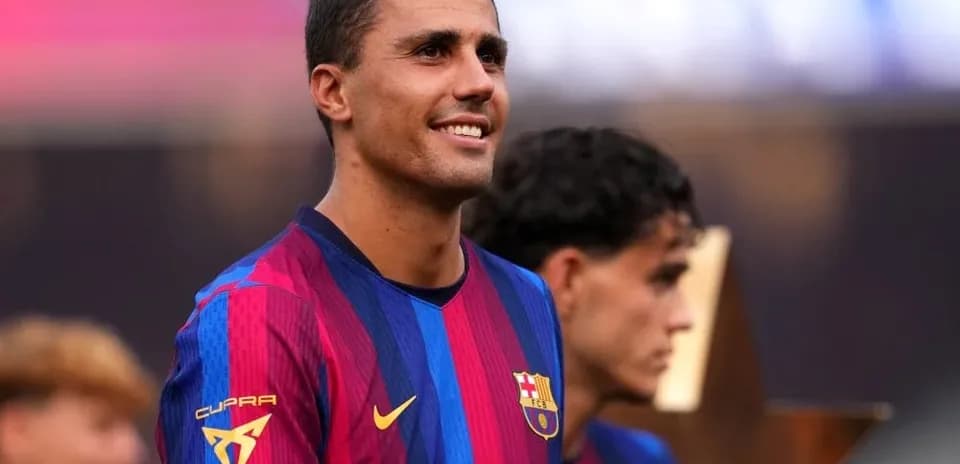 Jugador de FC Barcelona en ceremonia de premiación
