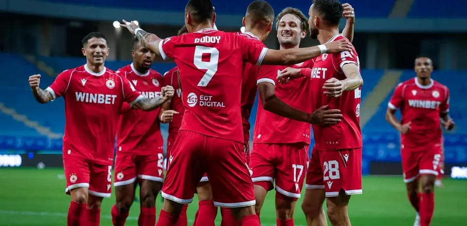 Jugadores de CSKA Sofia celebrando un gol