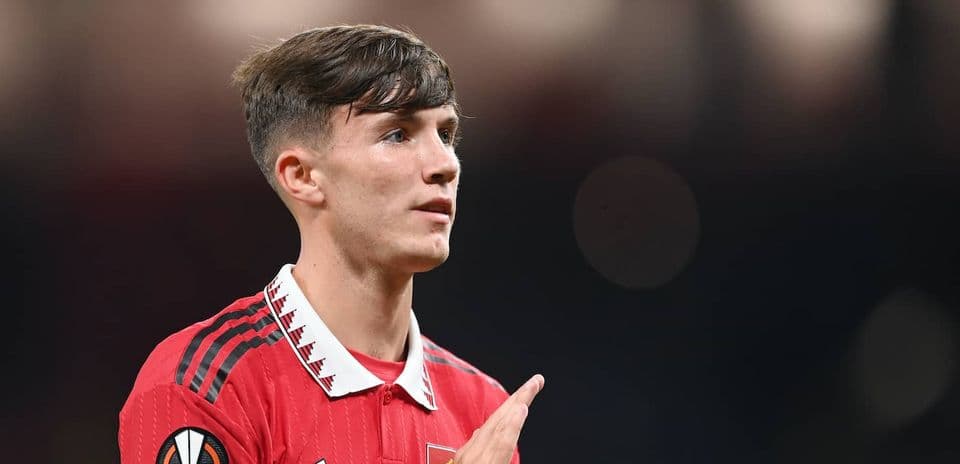 Jugador de Manchester United saludando al público