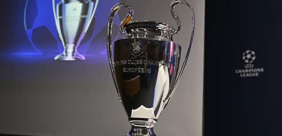 Sorteo y calendario completo de los playoffs de la Champions League 2026/27