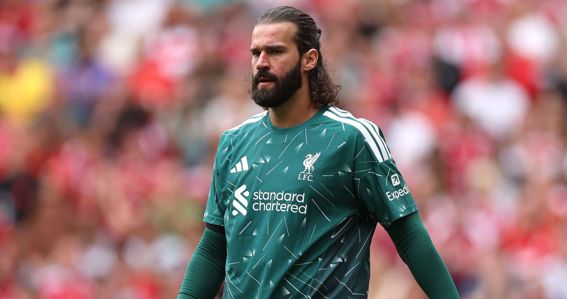 Juventus busca a Zion Suzuki como solución temporal antes de fichar gratis a Alisson Becker