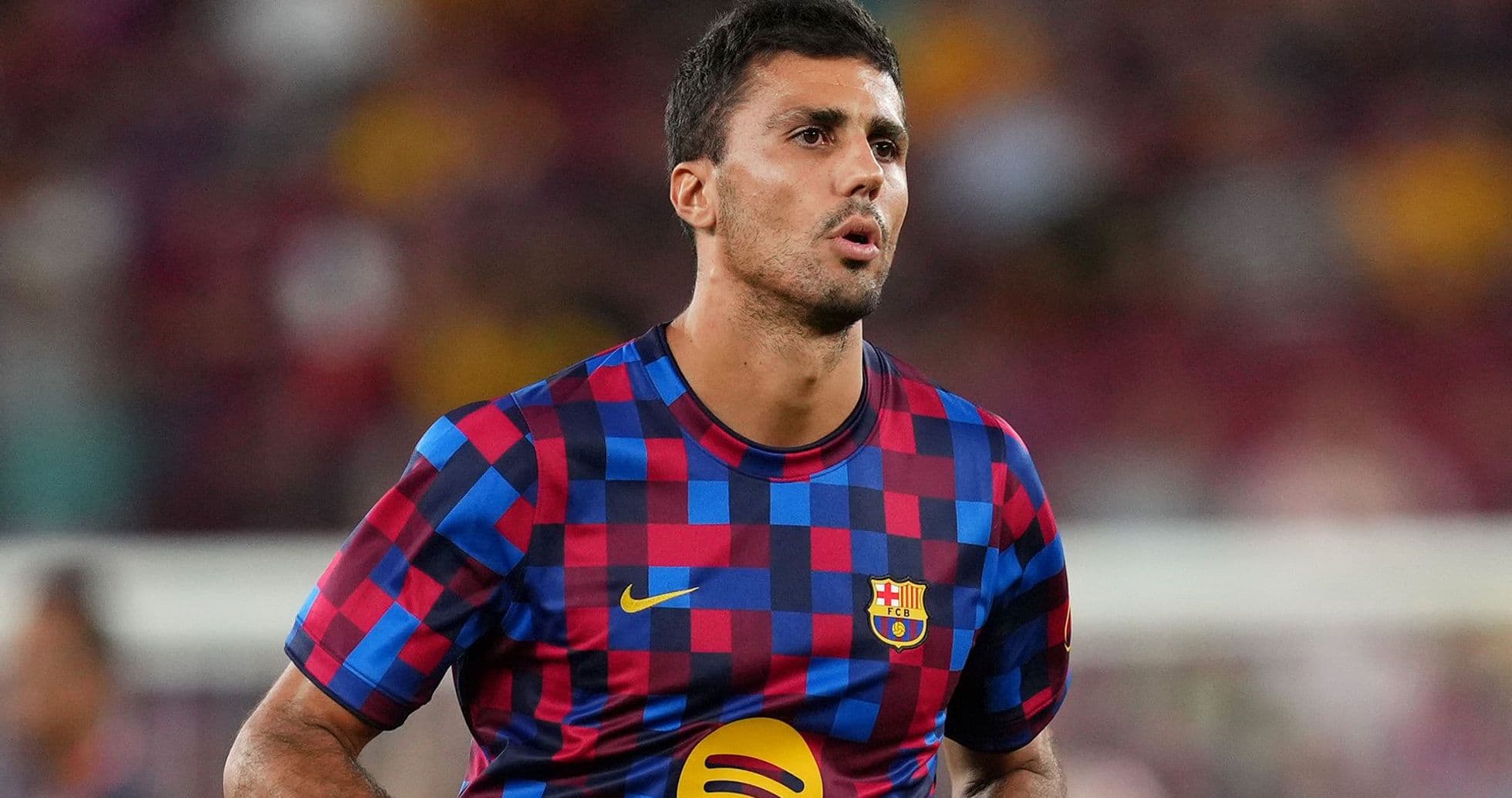 Rodri destaca que Barcelona necesita solidez más que estilo para triunfar en Europa