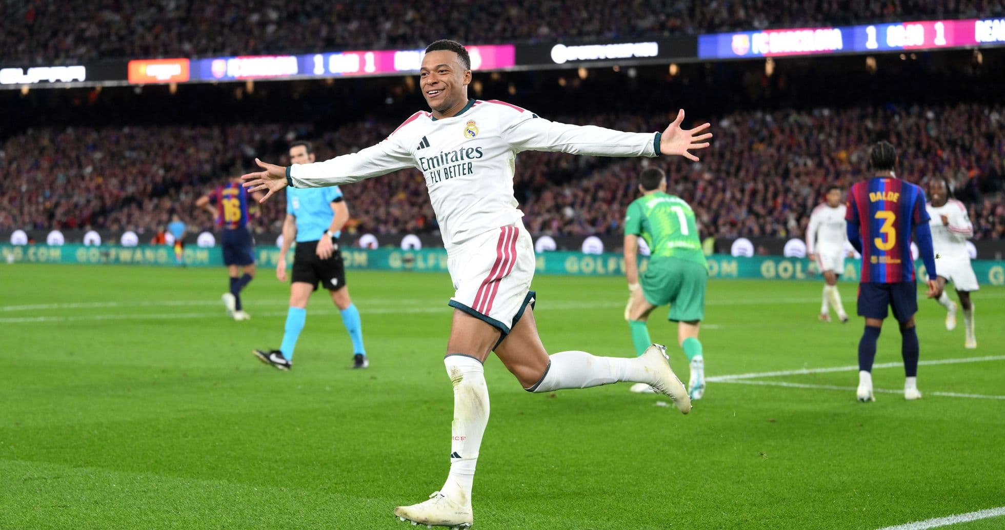 Mbappé alcanza los 100 goles con el Real Madrid con un doblete decisivo contra el Barcelona
