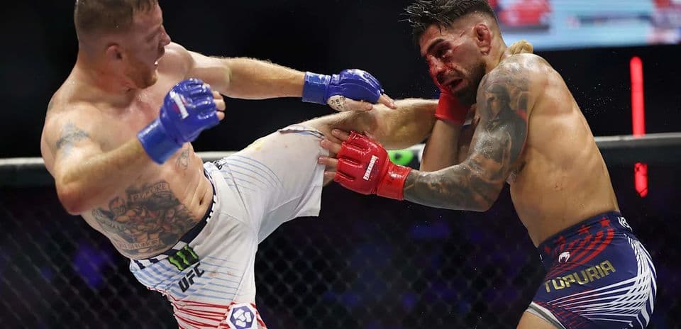 Justin Gaethje Defiende a Ilia Topuria: 'No se Rindió en el Esquín'