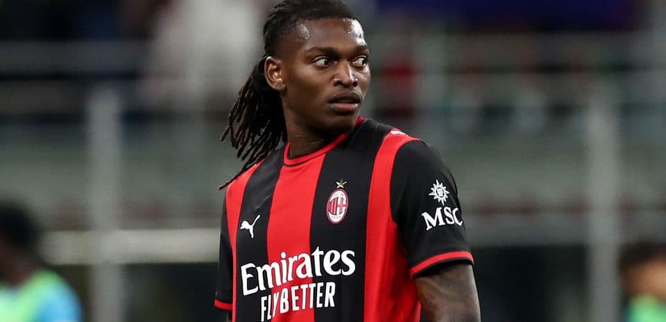 Rafael Leao podría pasar a Fenerbahce por 60 millones de euros con oferta salarial importante