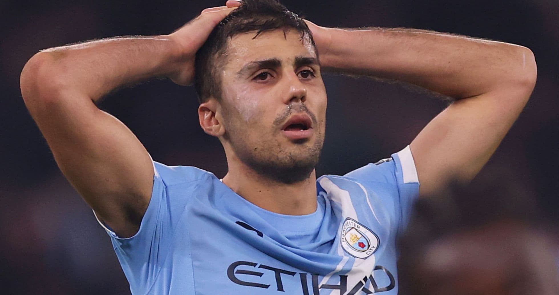 Barcelona Ve Rechazada Su Segunda Oferta Por Rodri Mientras Manchester City Mantiene Su Precio