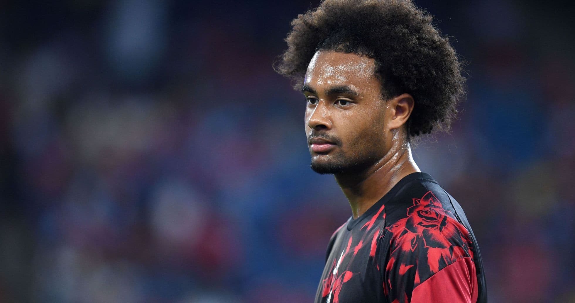 Everton intenta fichar a Joshua Zirkzee en el último día del mercado de transferencias