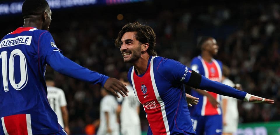 Ferran Torres deslumbra con hat-trick en la victoria arrolladora del PSG sobre Slovan Bratislava