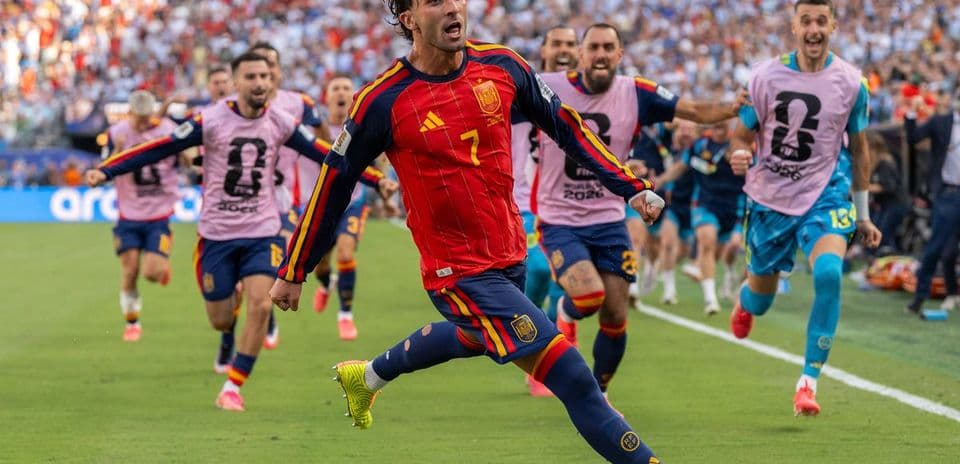 Liverpool busca fichar a Ferran Torres, héroe español del Mundial, con contrato en Barcelona por terminar