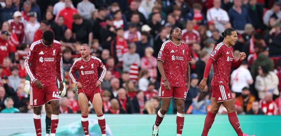 Calificaciones de jugadores del Liverpool ante Man City: Wirtz decepciona y Frimpong humillado tras expulsión de Gravenberch en derrota 0-3