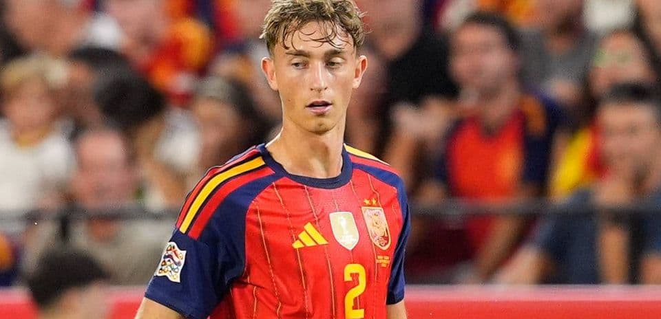 Dean Huijsen habla sobre la decepción de no ir al Mundial tras su regreso con España en la goleada 4-1 a Croacia
