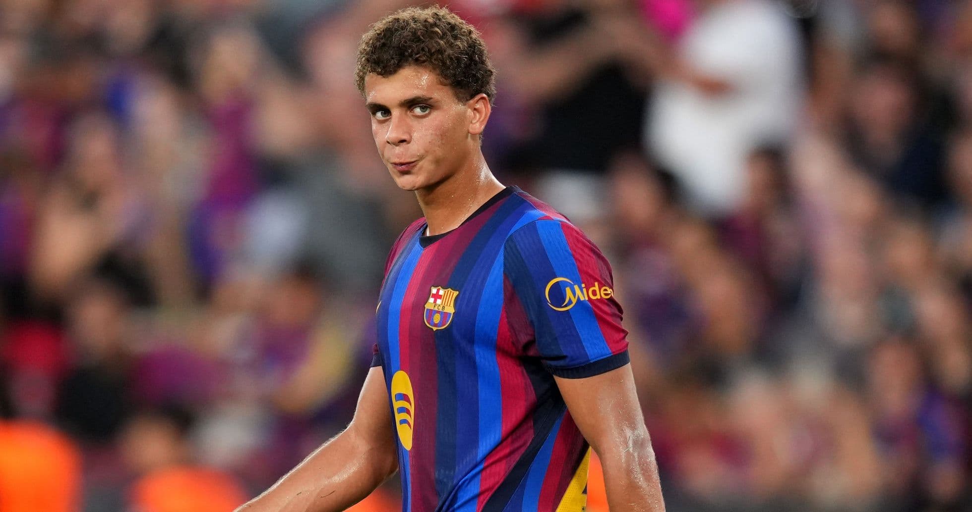 Barcelona inscribe al joven talento egipcio Hamza Abdelkarim en el primer equipo tras brillante pretemporada