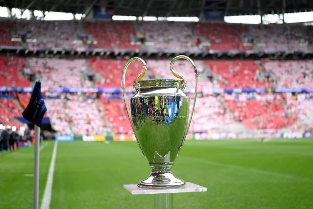 Cinco Victorias Inglesas Marcan el Camino para la Segunda Ronda de la Champions League