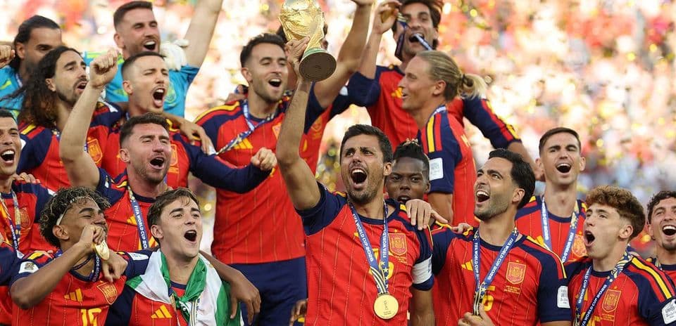 España rompe el récord mundial de invictos tras vencer a Argentina en la final del Mundial 2026