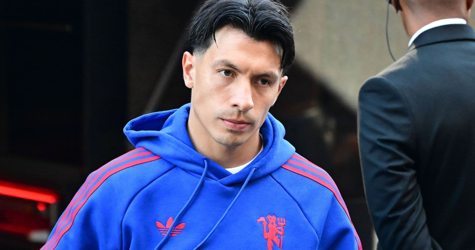 Lisandro Martínez explica su crítica a la directiva del Man Utd pero no se disculpa