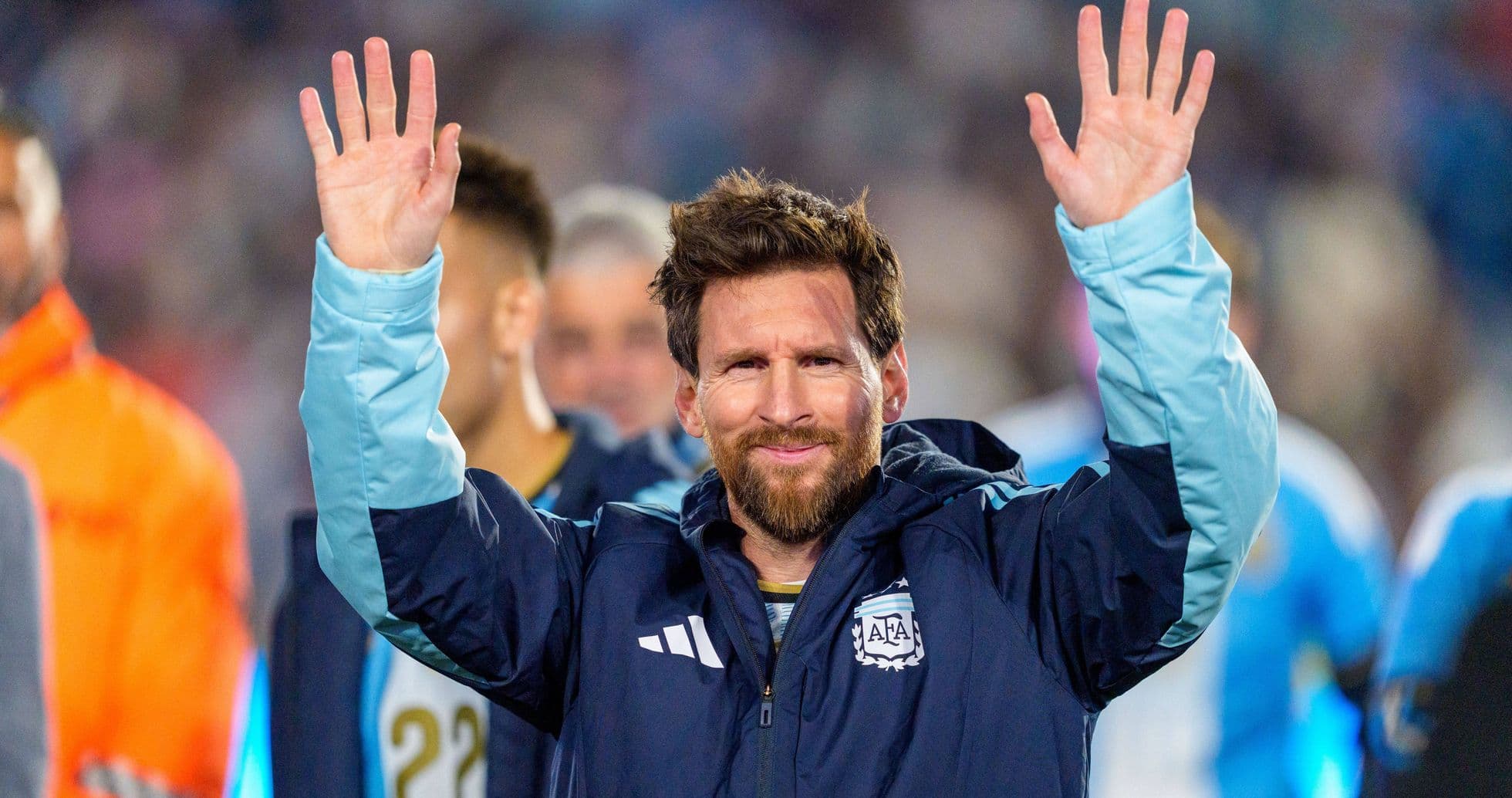 Lionel Messi recibe membresía honoraria de River Plate tras emotiva despedida internacional en el Monumental