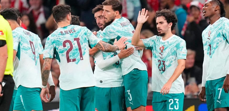 Valoraciones de jugadores de Portugal vs Dinamarca: Bruno Fernandes brilla en triunfo contundente