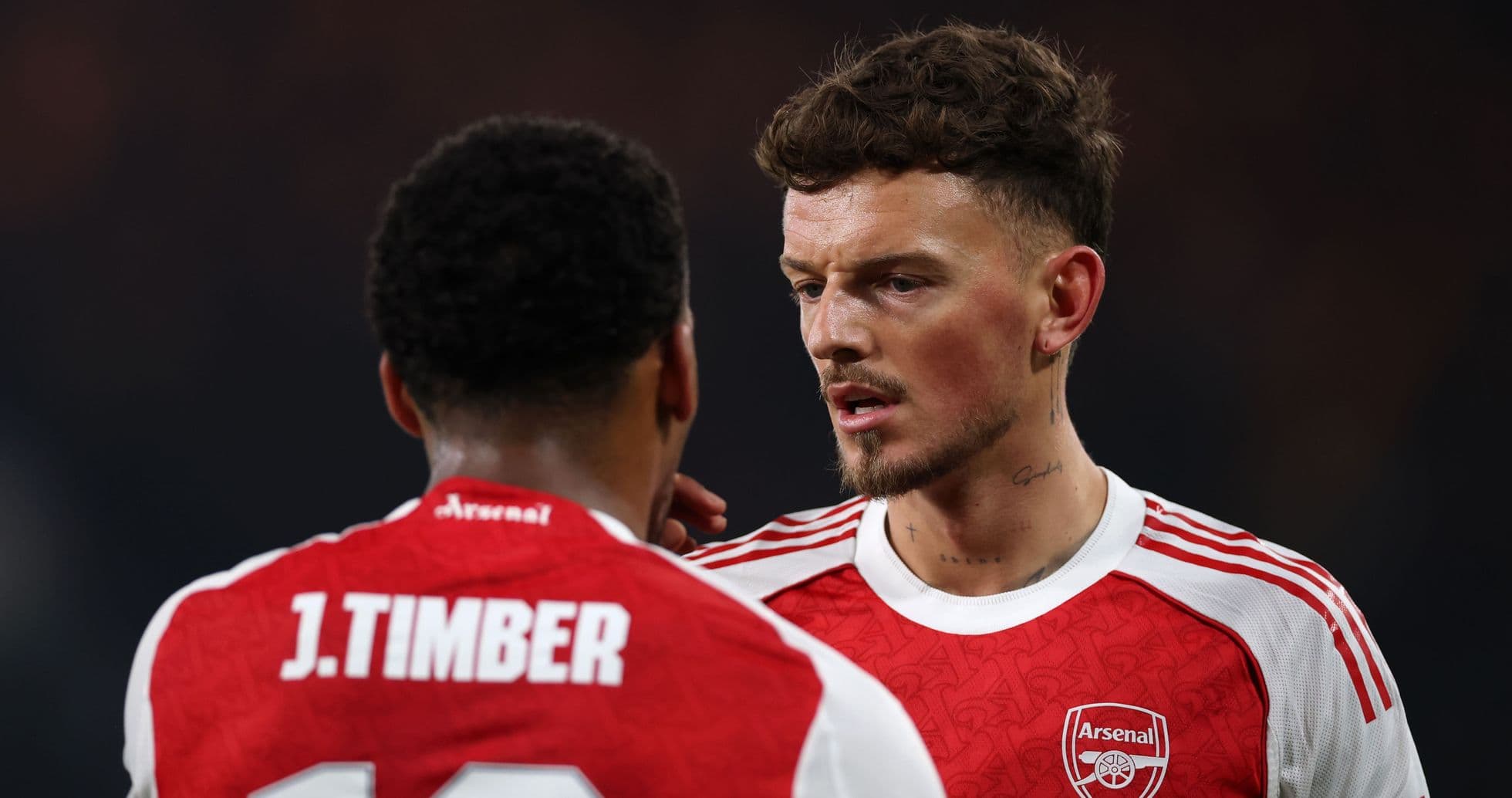 La exigente táctica de Arsenal lleva al límite físico a Ben White y Jurrien Timber