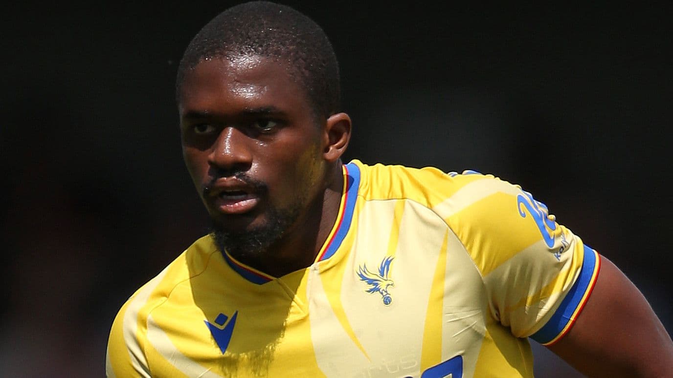Cheick Doucoure regresa a Crystal Palace tras 20 meses de lesiones
