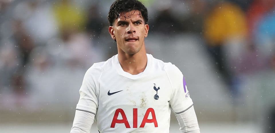 Ausencia de Mateus Fernandes en el partido de Tottenham contra Sydney FC: ¿lesión o precaución?