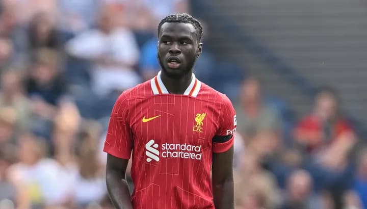 Actualizaciones de transferencias: Joven de Liverpool sale cedido, Issa Diop ficha por Ipswich y Besiktas busca a Joe Willock