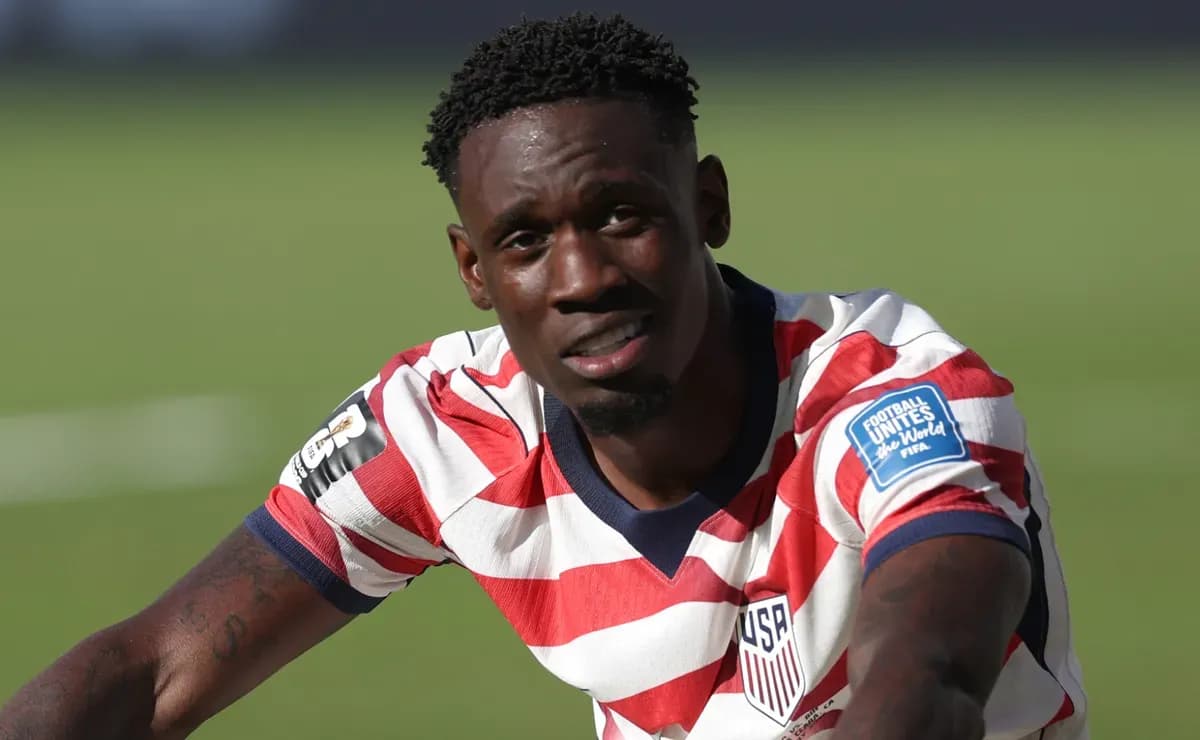 Expulsión de Folarin Balogun en el partido USMNT vs Bosnia y Herzegovina en el Mundial 2026
