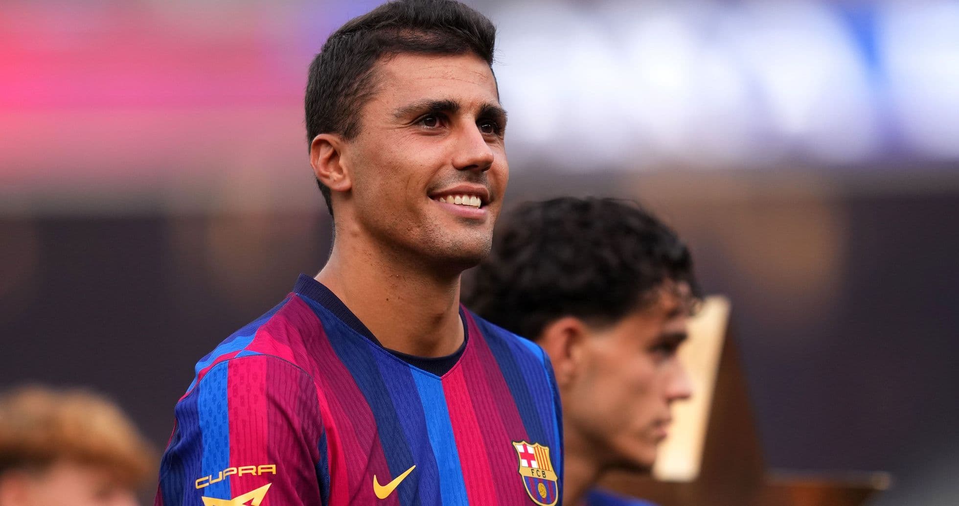 Hansi Flick anuncia el debut de Rodri con Barcelona frente al Athletic Club