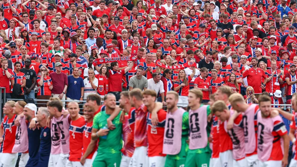 Noruega presenta queja formal por la intervención de Donald Trump en la controversia del tarjeta roja de Folarin Balogun