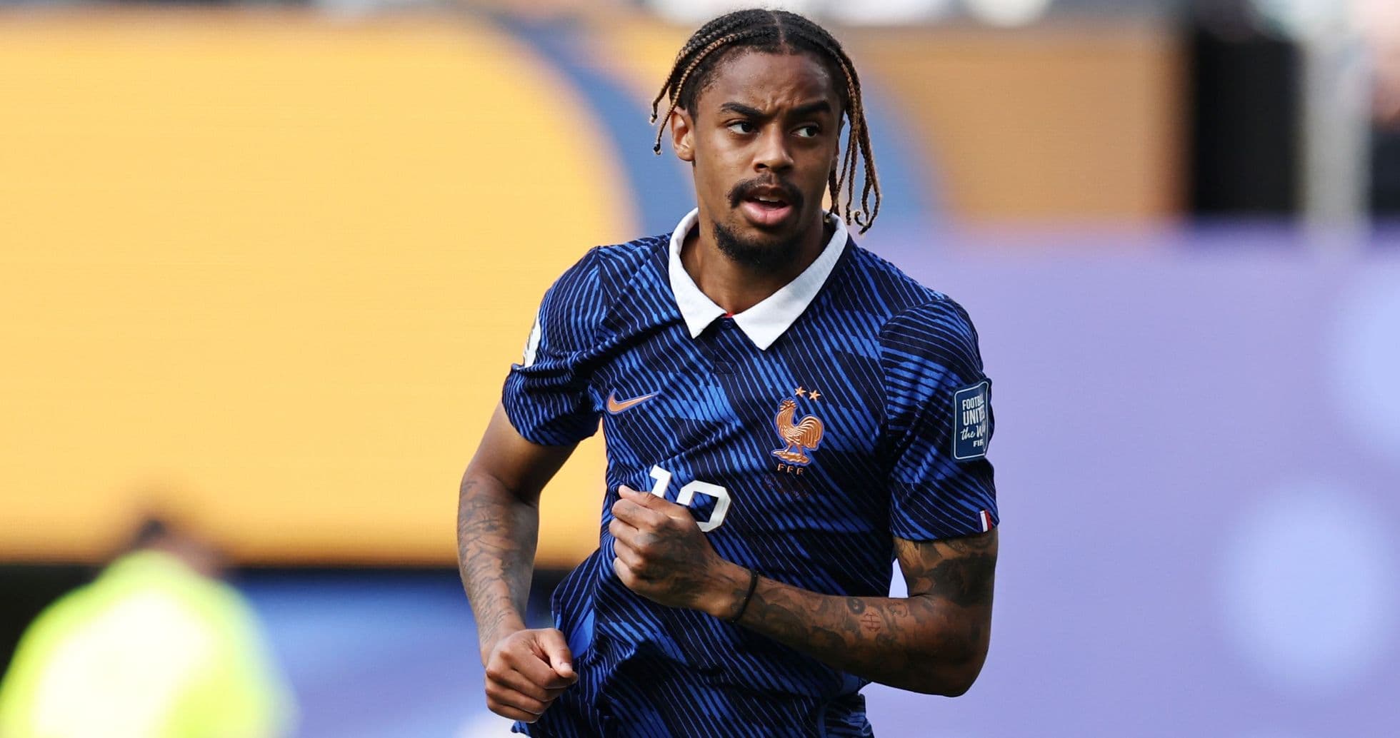 Liverpool prepara nueva oferta por Bradley Barcola tras movimientos del PSG que facilitan un traspaso de £145 millones
