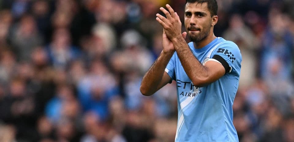 Rodri presiona para salir del Manchester City y solicita permiso especial para faltar a entrenamientos ante avance de su fichaje por Barcelona