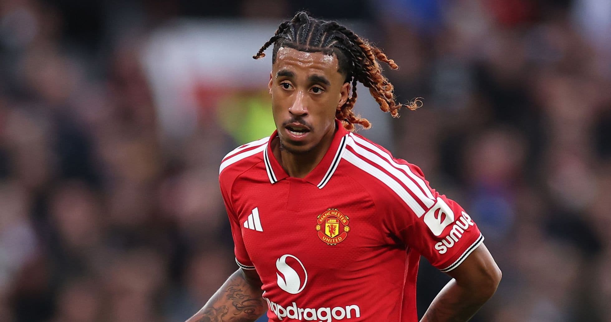 Leny Yoro habla sobre la crisis en Man Utd y el choque clave contra Atlético de Madrid