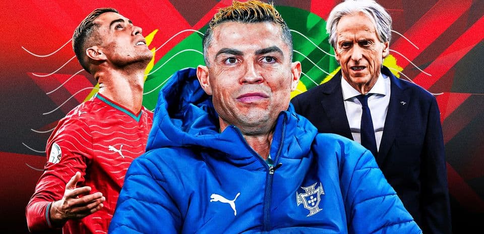Cristiano Ronaldo debería dejar el papel incómodo en Portugal y seguir el ejemplo de Messi retirándose