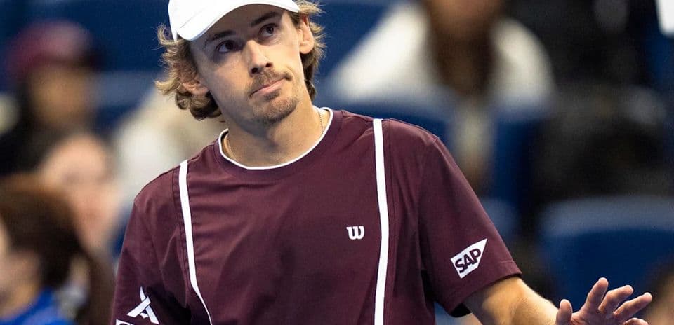 Alex de Minaur actualiza sobre su lesión tras avanzar a cuartos en el Masters de Shanghái
