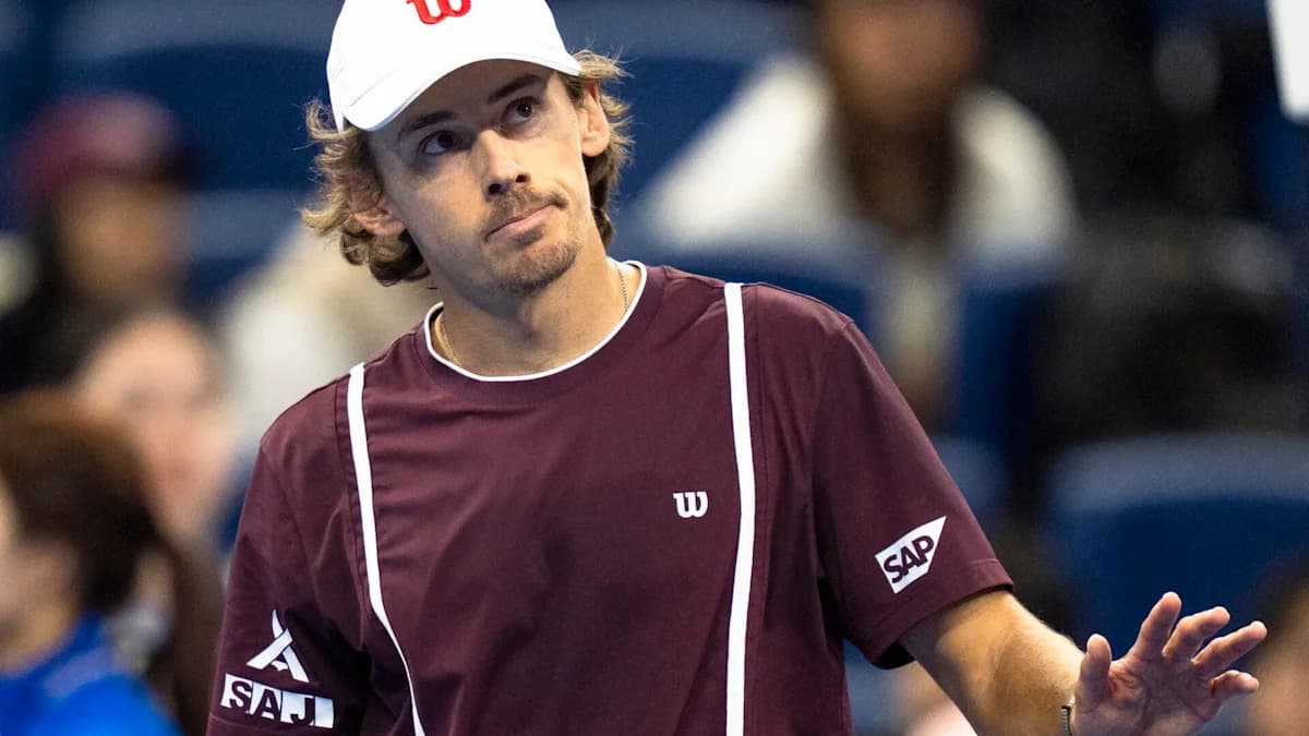 Alex de Minaur actualiza sobre su lesión tras avanzar a cuartos en el Masters de Shanghái
