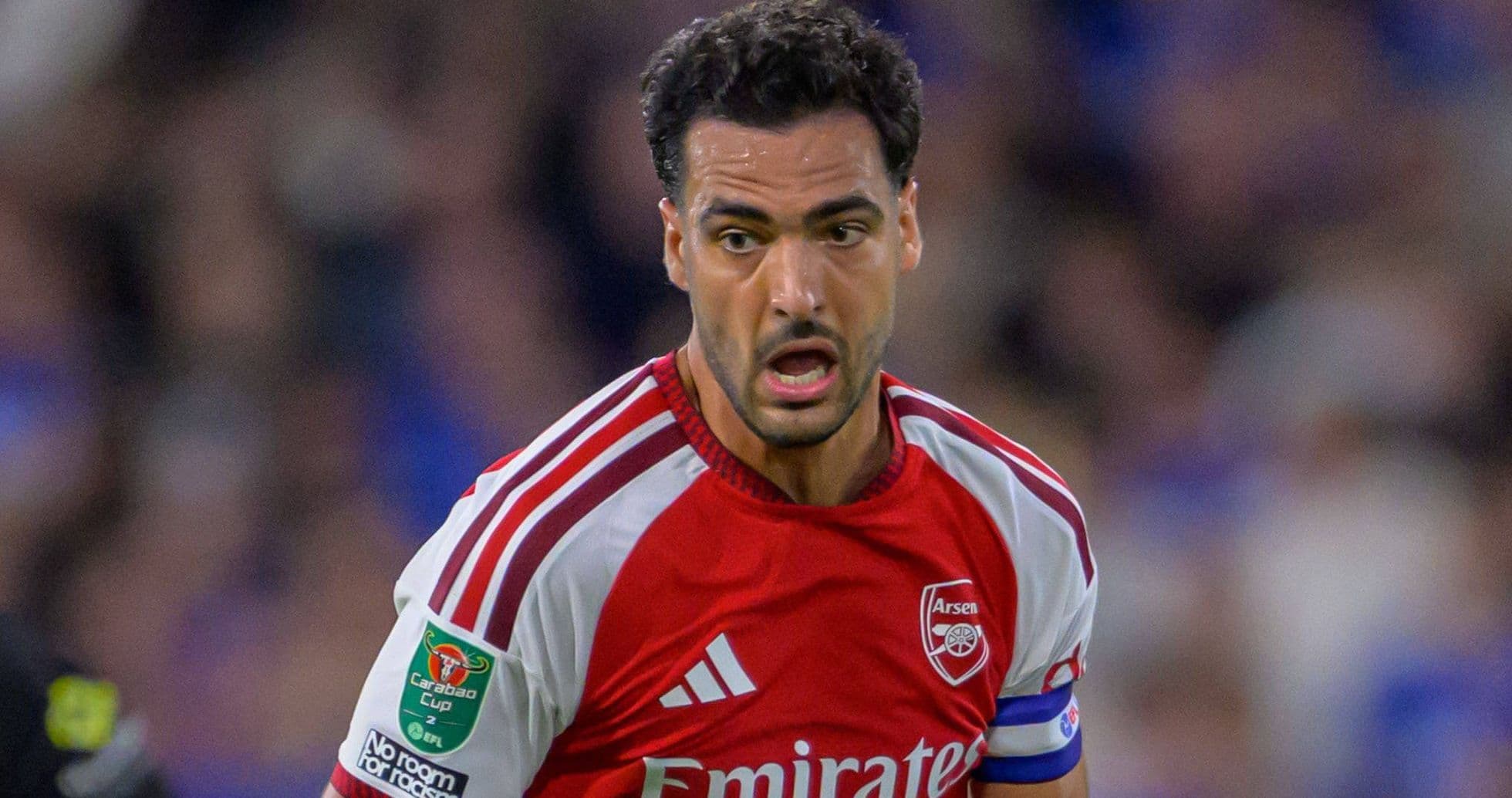 Mikel Merino orgulloso de capitanear al Arsenal en triunfo 4-2 ante Ipswich Town en la Carabao Cup